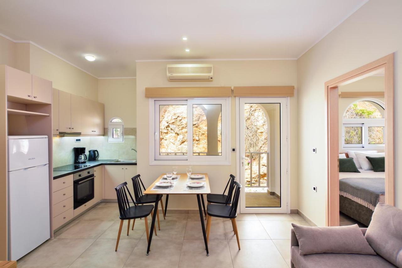 Aparthotel Ilingas Mare Khóra Sfakíon Exterior foto
