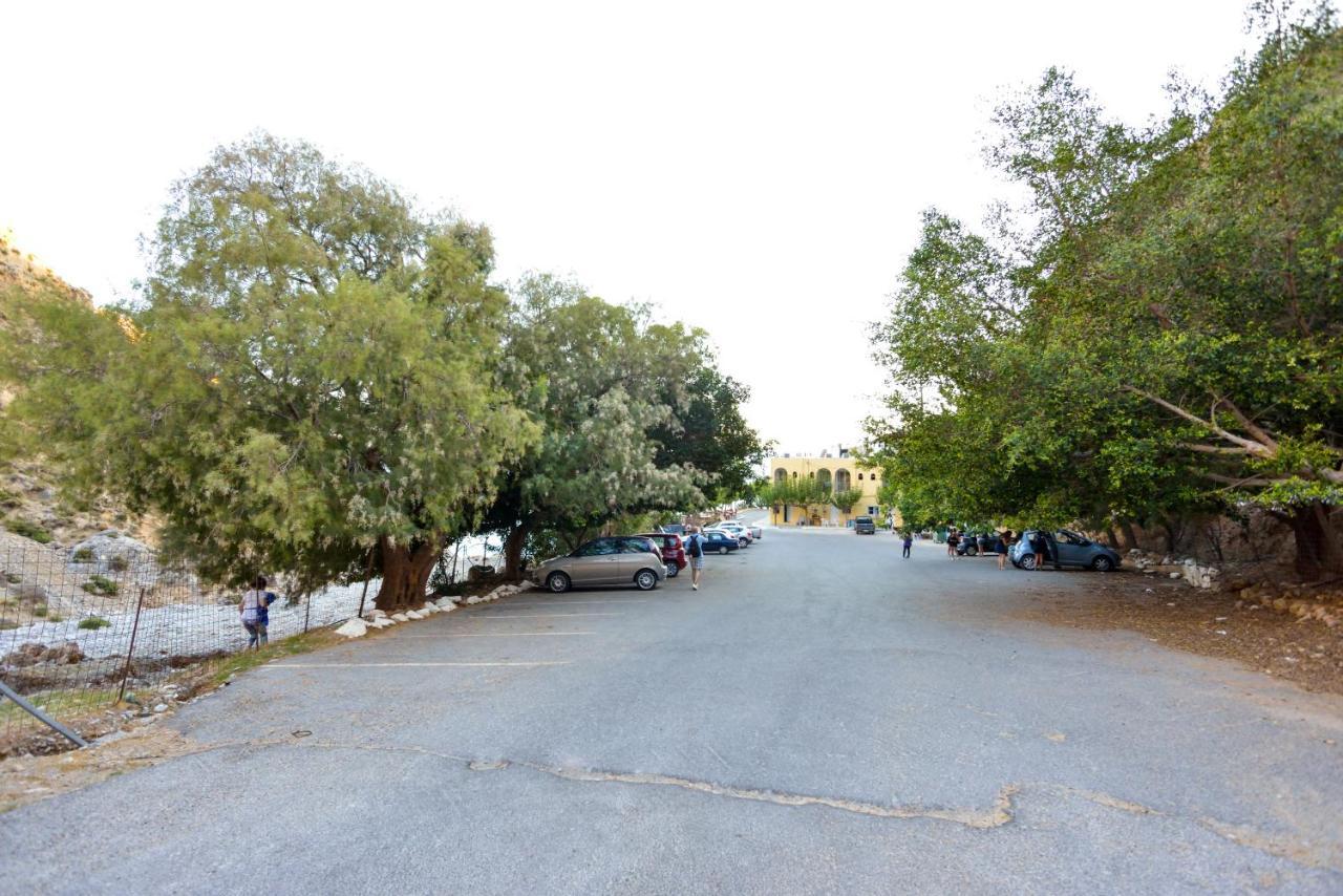Aparthotel Ilingas Mare Khóra Sfakíon Exterior foto